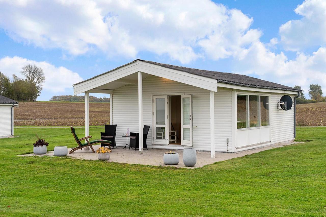 Cozy 2-Bedroom J Seaside Escape At Summerhouse Brenderup Exteriér fotografie